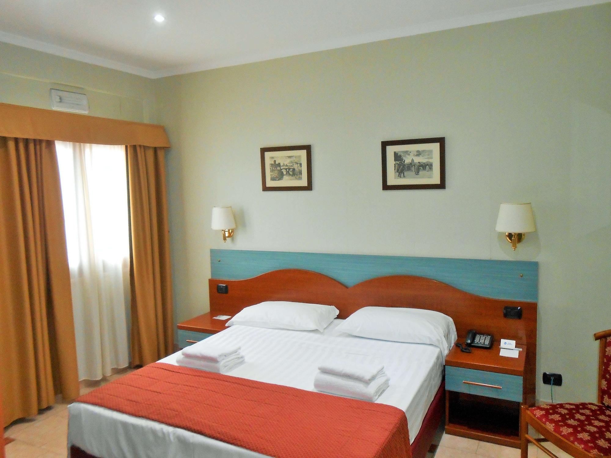 Hotel Riviera Fiumicino Bagian luar foto