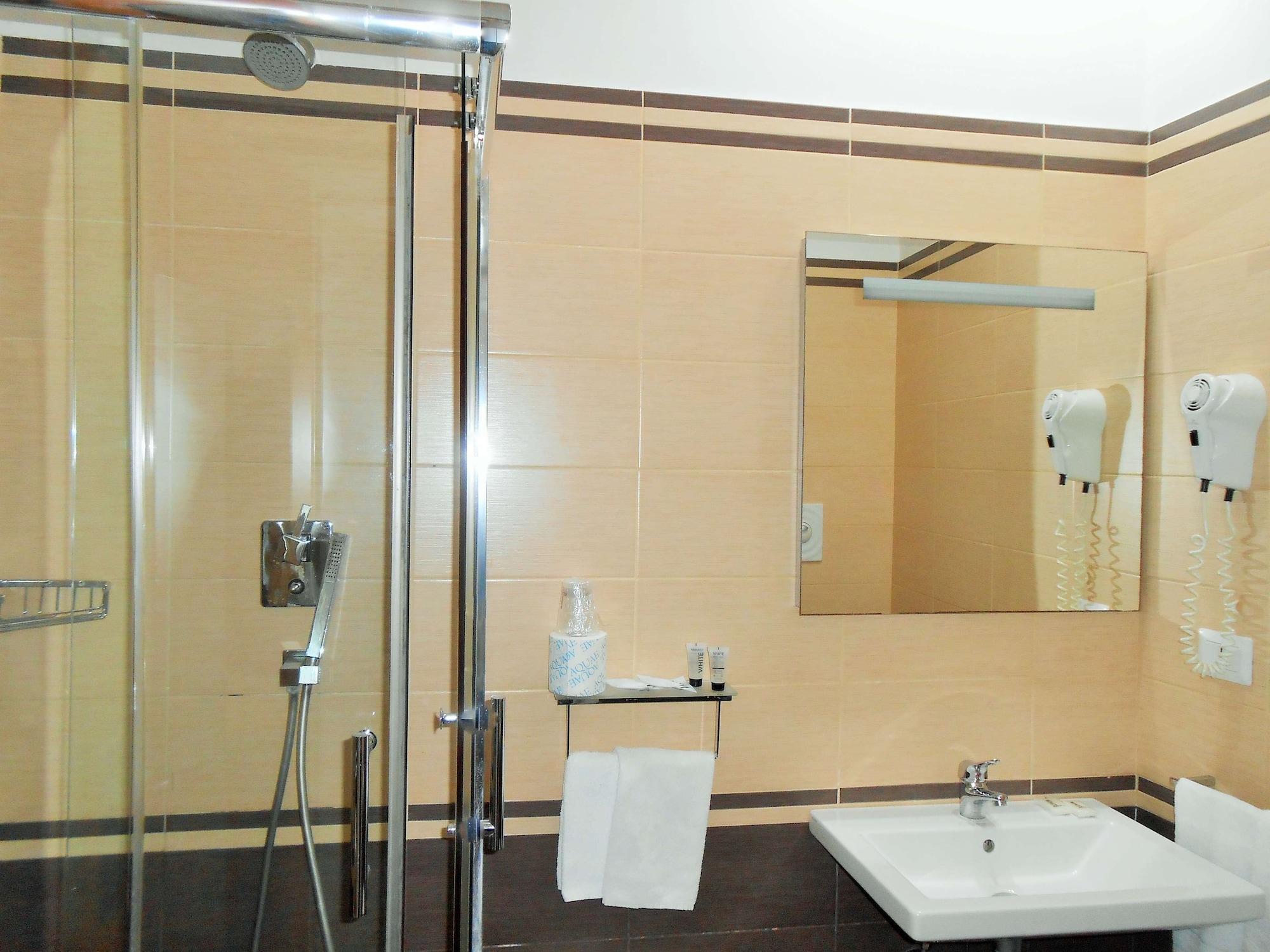 Hotel Riviera Fiumicino Bagian luar foto
