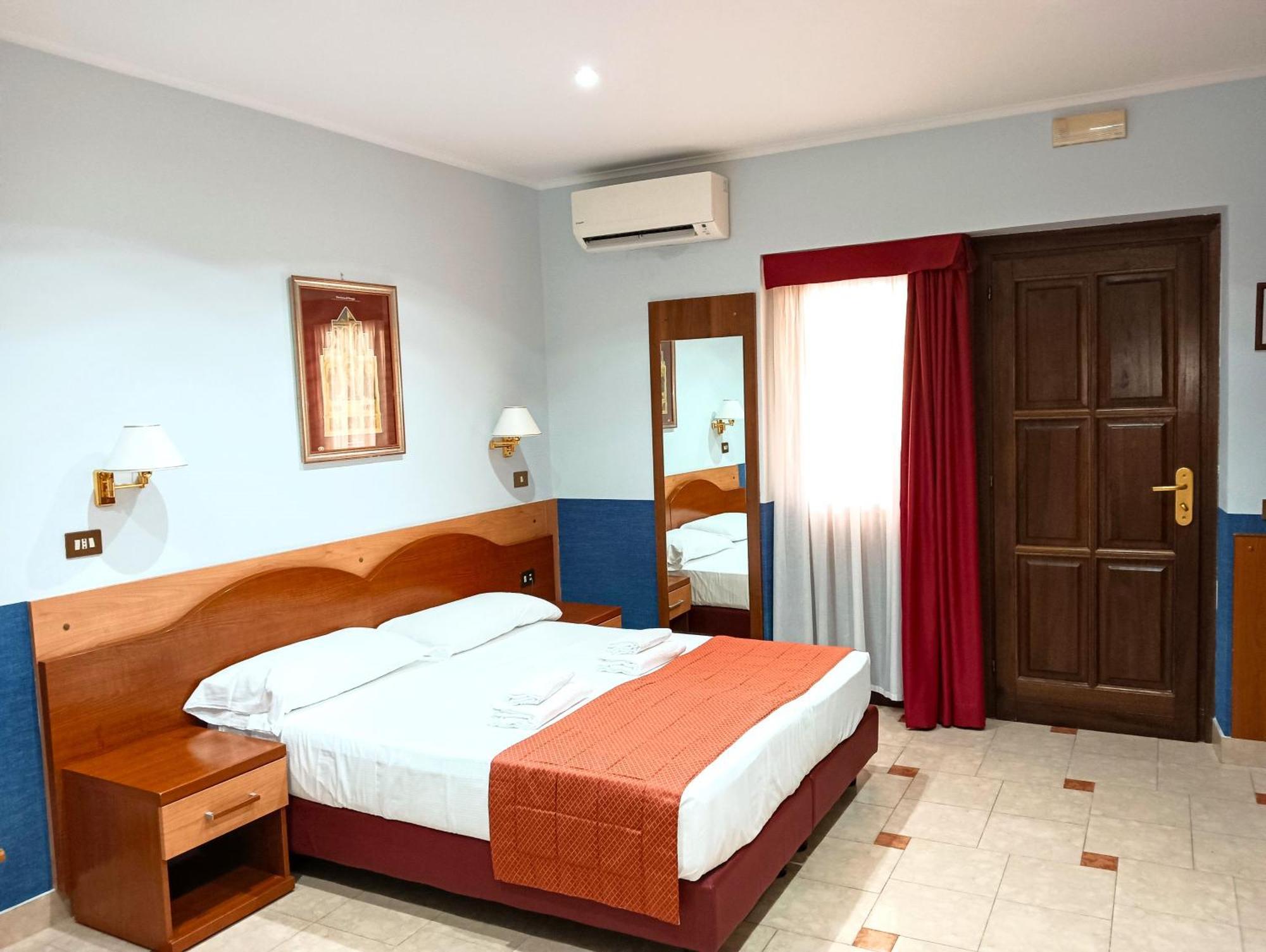 Hotel Riviera Fiumicino Ruang foto