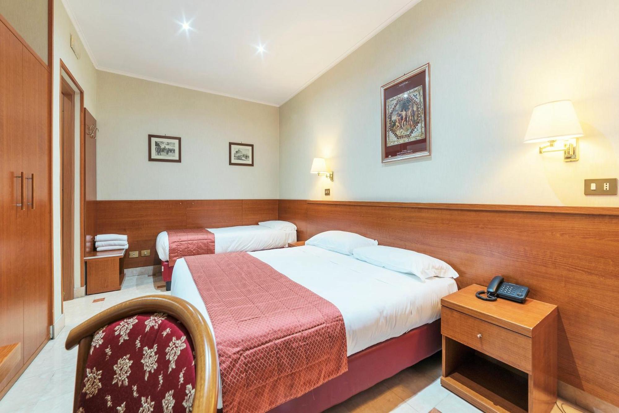 Hotel Riviera Fiumicino Bagian luar foto